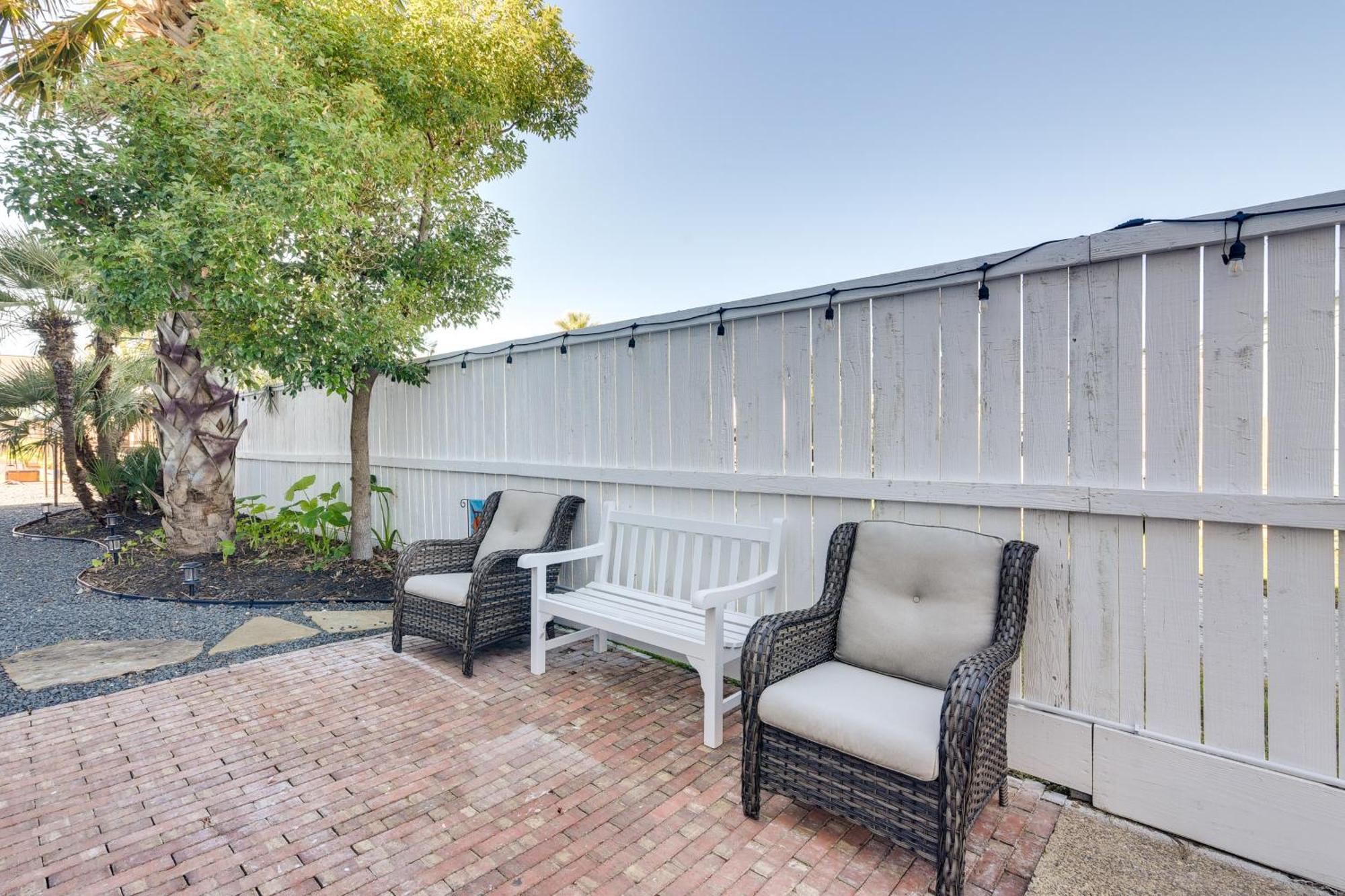 Villa Seaside Retreat In Galveston Near Pleasure Pier! Exterior foto
